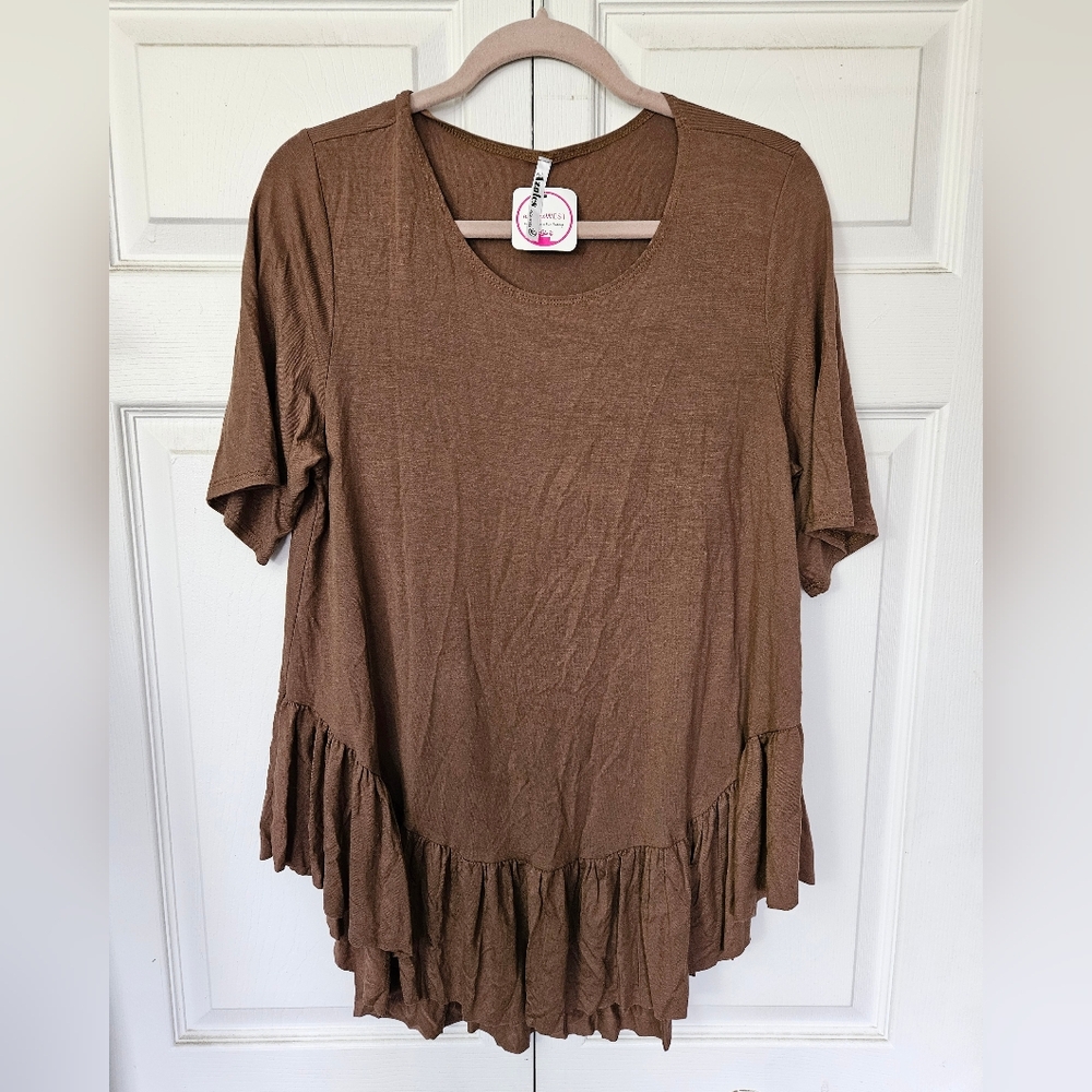 Azules - Brown Ruffled Hem Women's Top